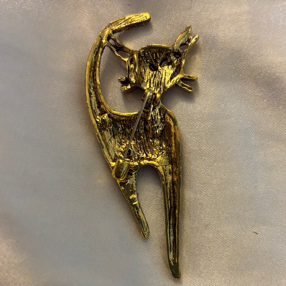 Gold and Brown Cat Brooch/Pendant with Rhinestones - Picture 4 of 5